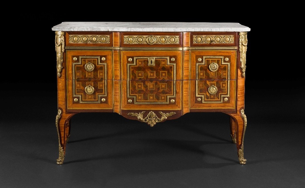 10. Commode De Loose 2001.7.2